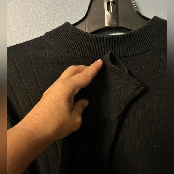 Modango Mens Black Sweater with Texture !! - Picture 3 of 8